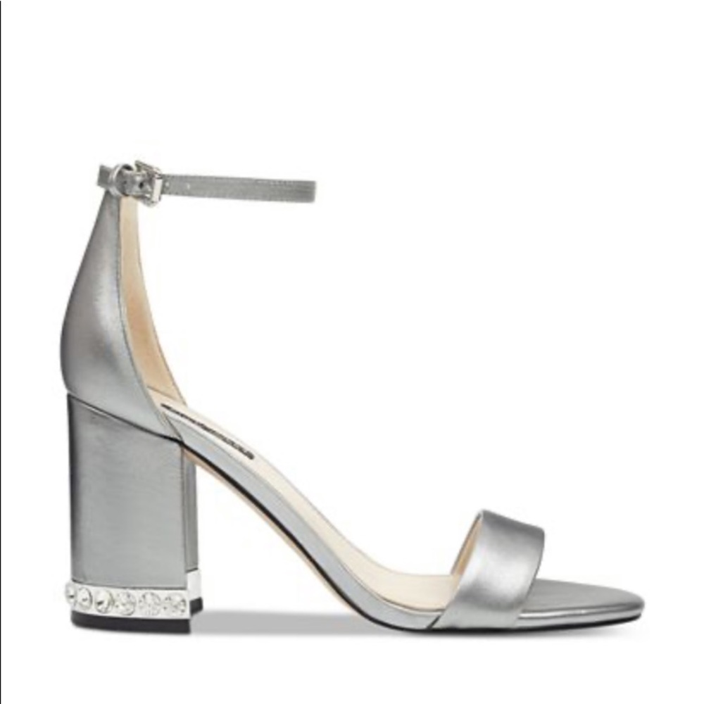 Nine West sz9 Abigail sandals 3-1/2 NWT